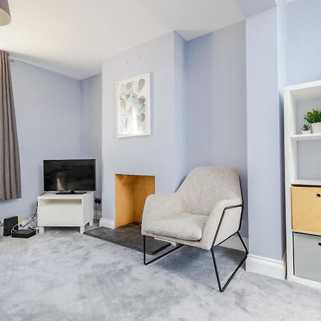 Modern And Stylish 2 Bedroom House In Brighton ภายนอก รูปภาพ
